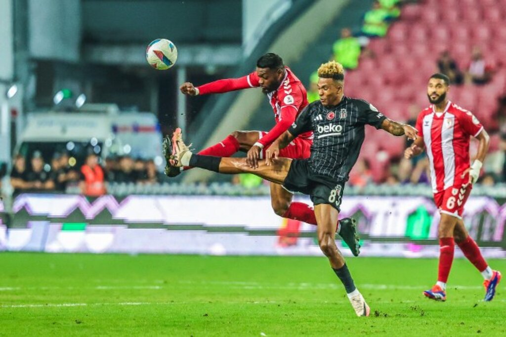 Samsunspor Beşiktaş maçı 19 Mayıs Stadından muhteşem fotoğraflar