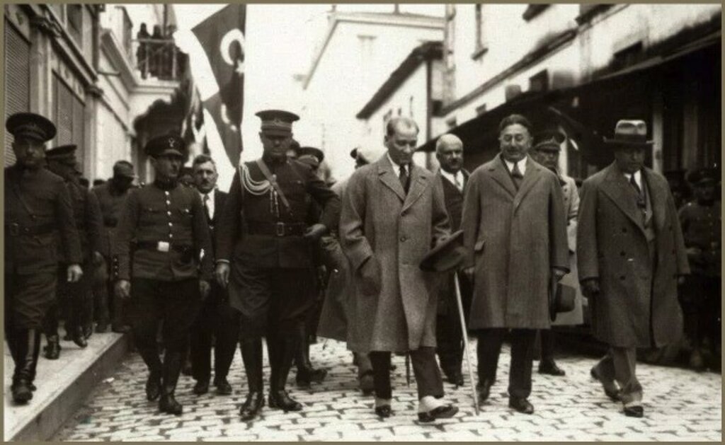 Atatürk'ün hiç görmediğiniz Samsun ziyareti fotoğrafları