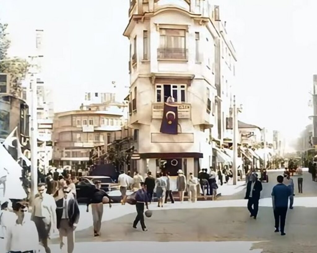 Samsun'un 52 yıl öncesine ait 'Nasıl geçti o yıllar' dedirten fotoğrafları