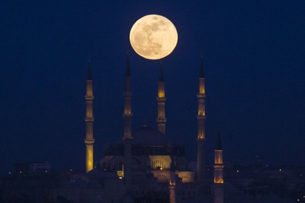 Türkiye'den Süper Mavi Kanlı Ay fotoğrafları