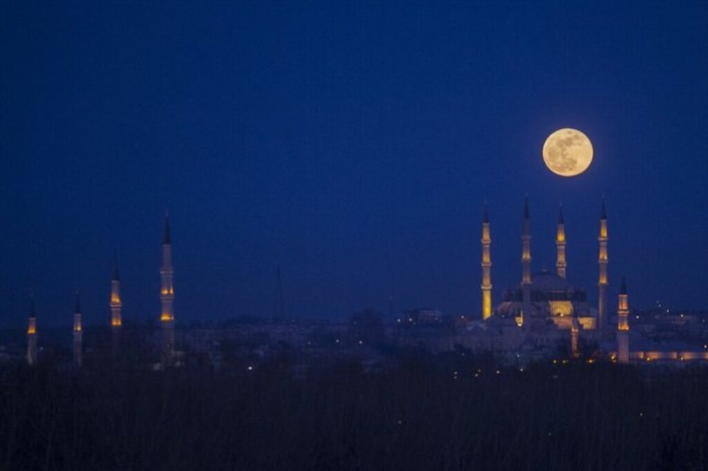 Türkiye'den Süper Mavi Kanlı Ay fotoğrafları
