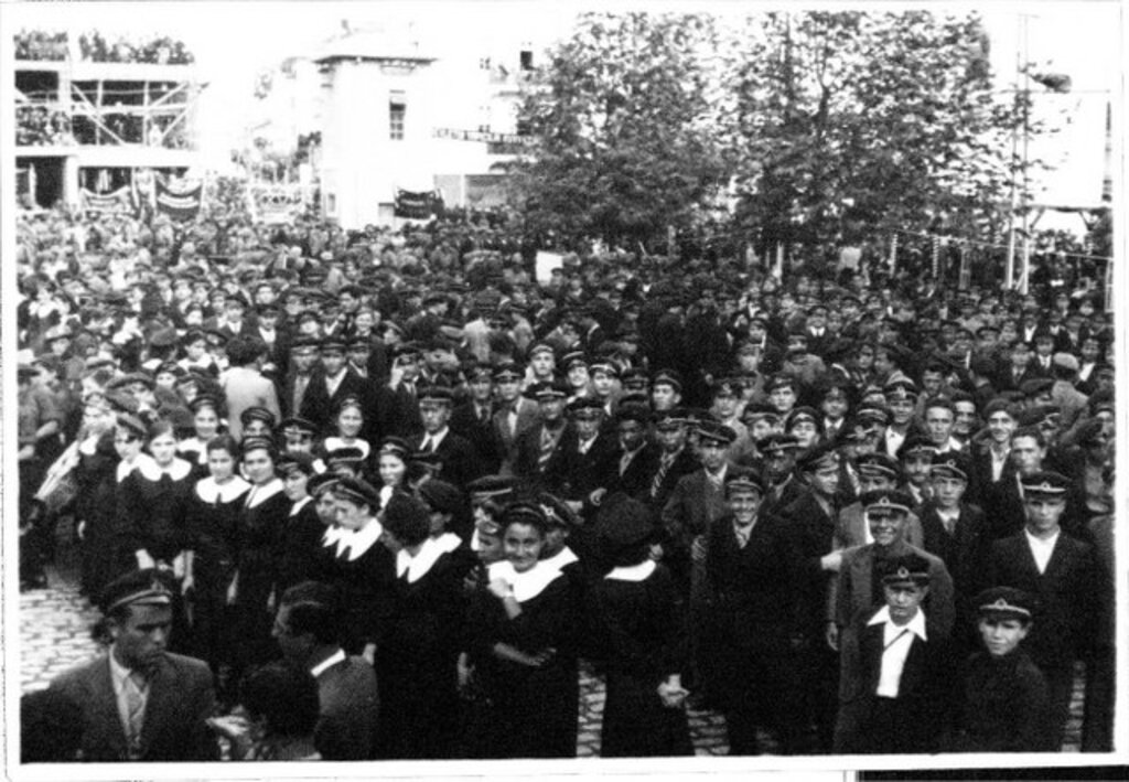 Samsun'da 80 yıl önce Cumhuriyetin 15'inci yılı kutlamaları