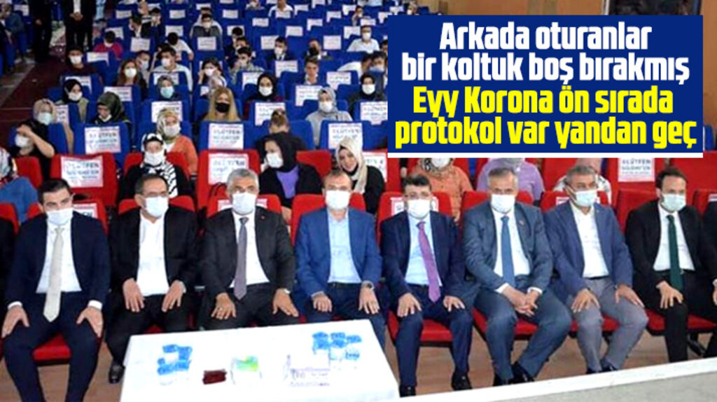 Samsun'da AK Partili protokol Korona'ya rağmen sıkış tıkış
