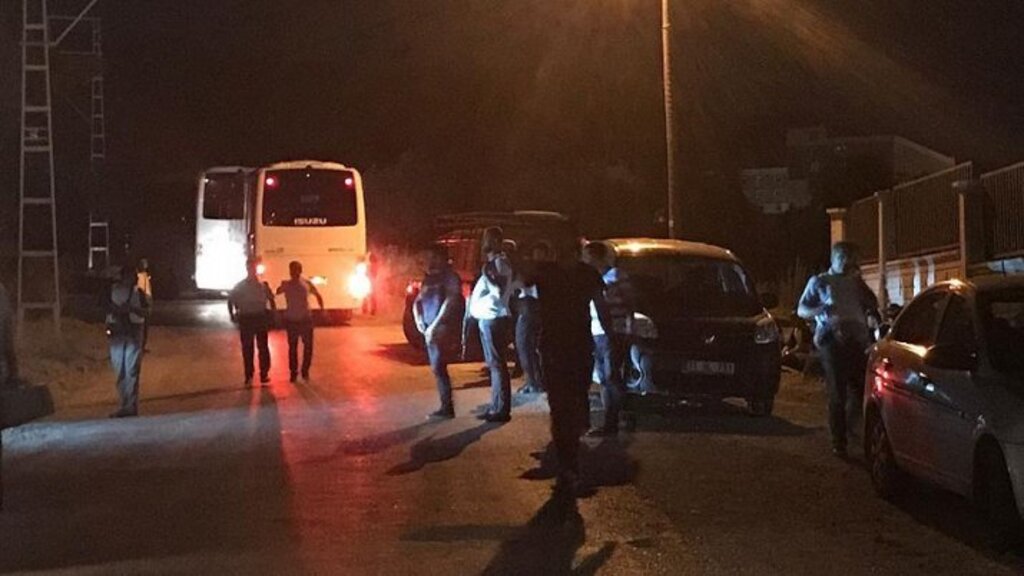 Polis uygulama noktasına saldırıda 2 polis şehit oldu