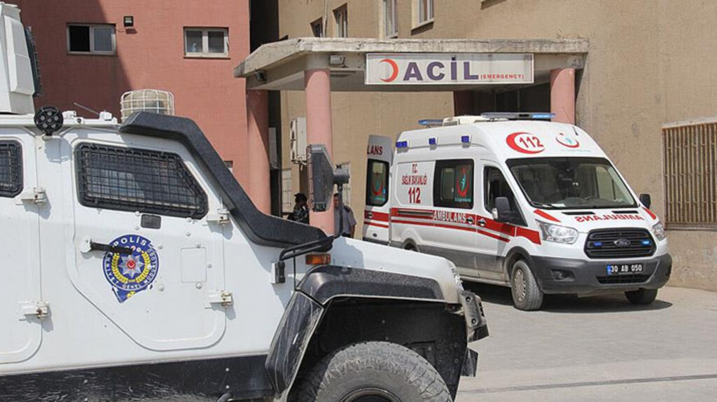 Hakkari'den acı haber! 1 şehit,2 yaralı