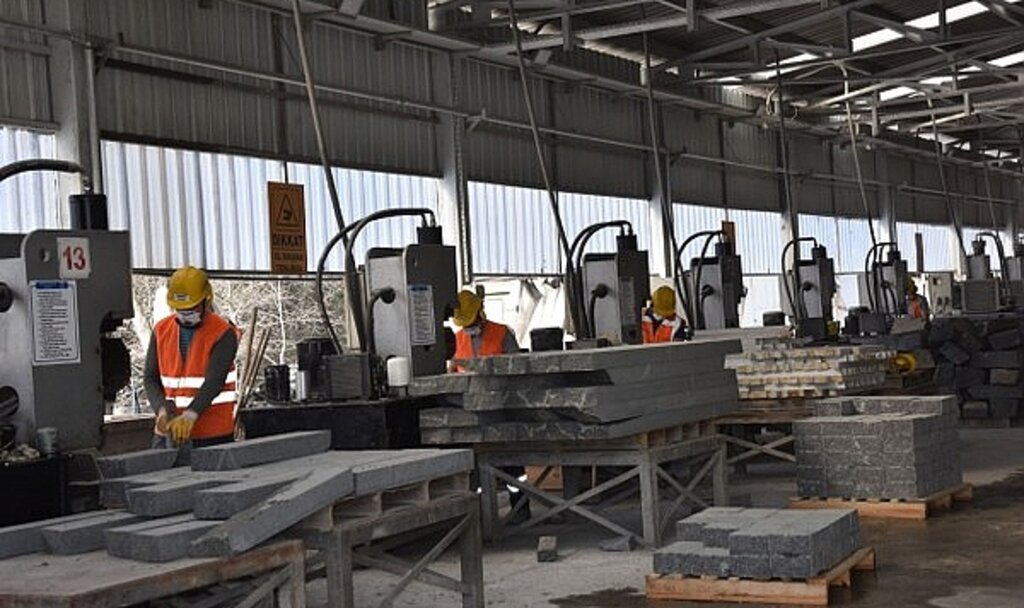 Samsun'un Büyükşehir Belediyesi doğal taş tesisleri büyük ilgi görüyor
