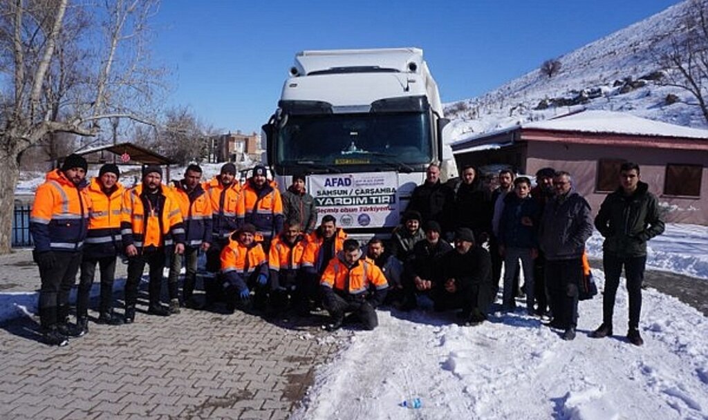 Samsun Çarşamba Belediyesi depremzedelerin yaralarını sarmaya devam ediyor