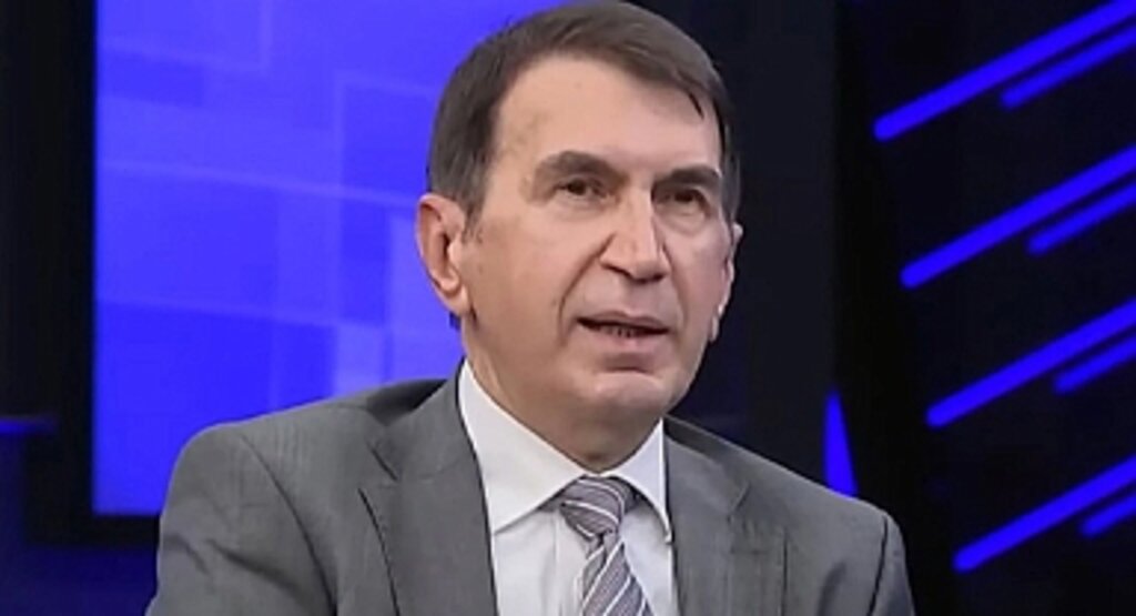 AK Parti'nin Samsun adayı Mehmet Muş'a gazeteci Fuat Uğur'dan eleştiri geldi