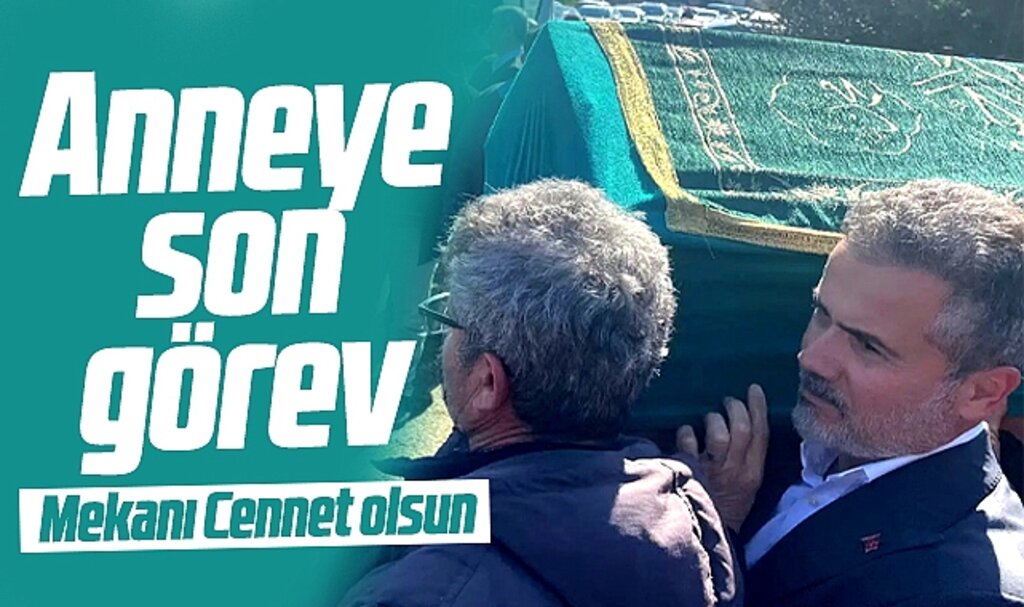 Suat Kılıç vefat eden annesi Elmas Kılıç'ı toprağa verdi