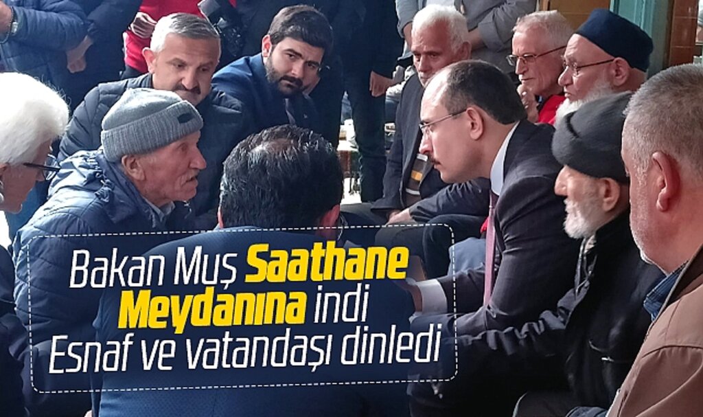 Ticaret Bakanı Mehmet Muş Samsun Saathane Meydanında vatandaşla bir araya geldi