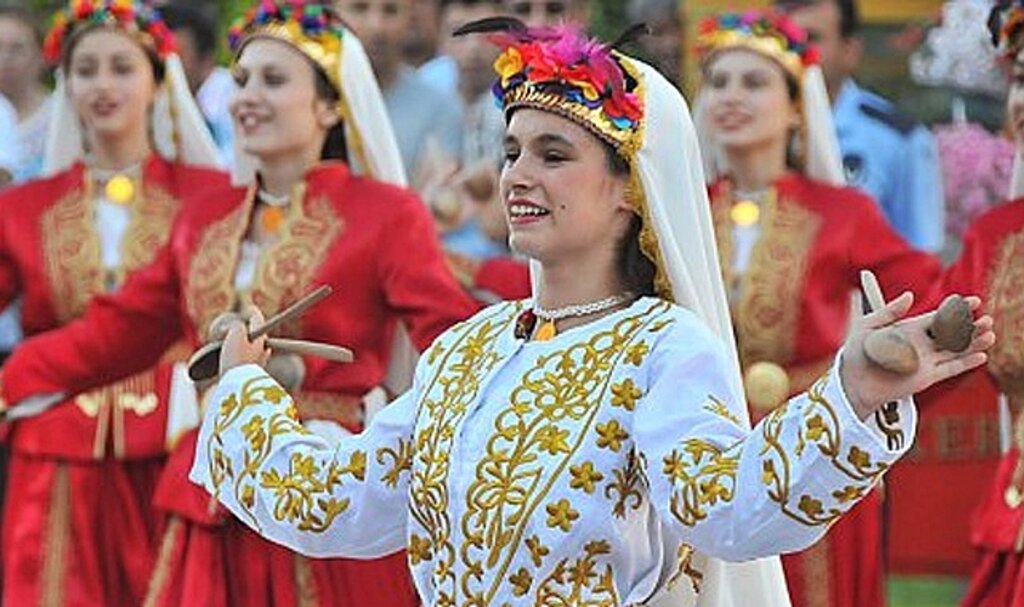 Samsun'da Uluslarası Halk Dansları Şenliği ne zaman, nerede yapılacak?