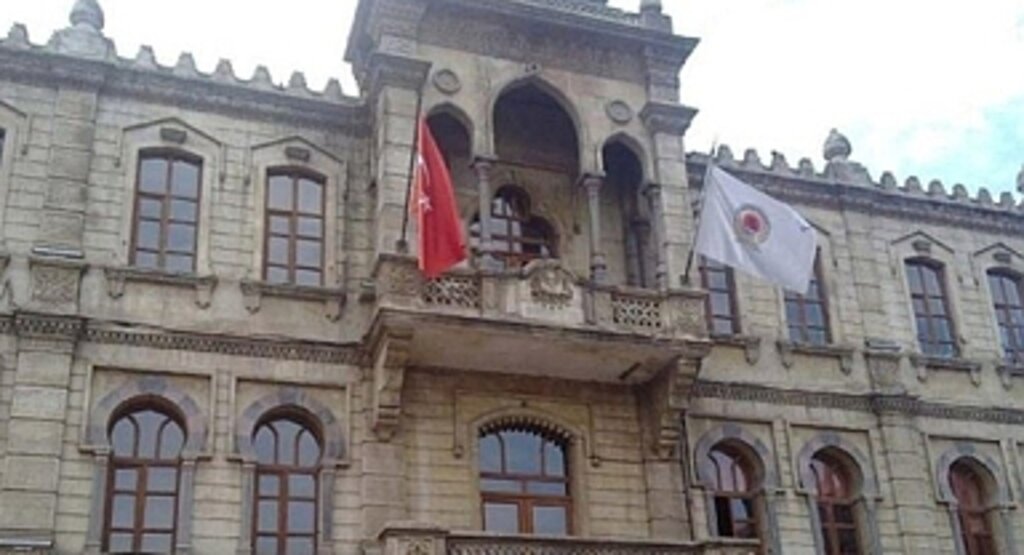 Samsun Büyükşehir 8 ay önce en az borçlu belediyeydi, nasıl en borçlu oldu?