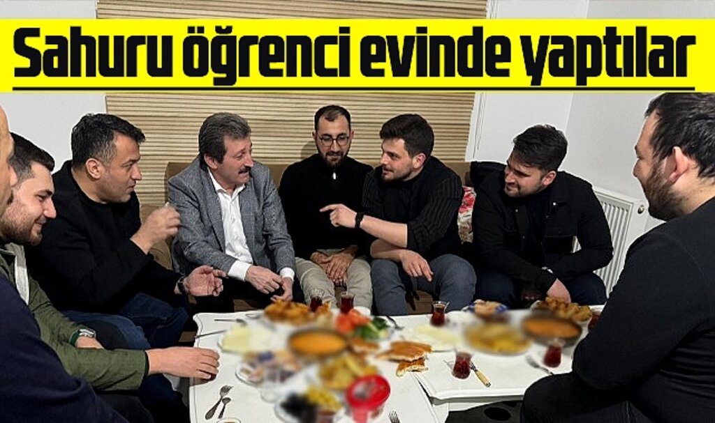 Samsun Valisi Tavlı ve SBB Başkanı Doğan, öğrenci evinde sahur yaptı