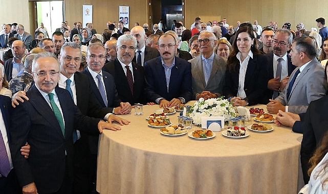 Samsun'da AK Parti Kurban Bayramı nedeniyle bayramlaşma töreni düzenledi