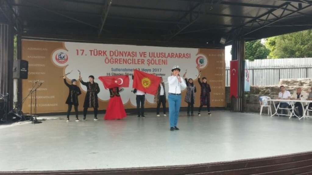 17.Türk Dünyası ve Uluslararası Öğrenciler Şöleni başladı