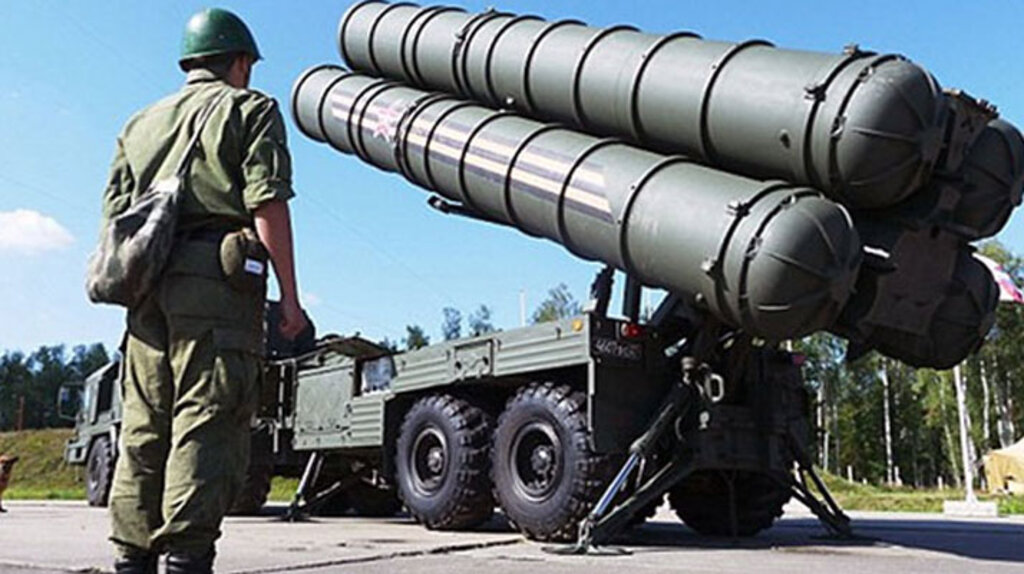Türkiye, Rusya'dan 4 adet S-400 füze savunma sistemini satın aldı