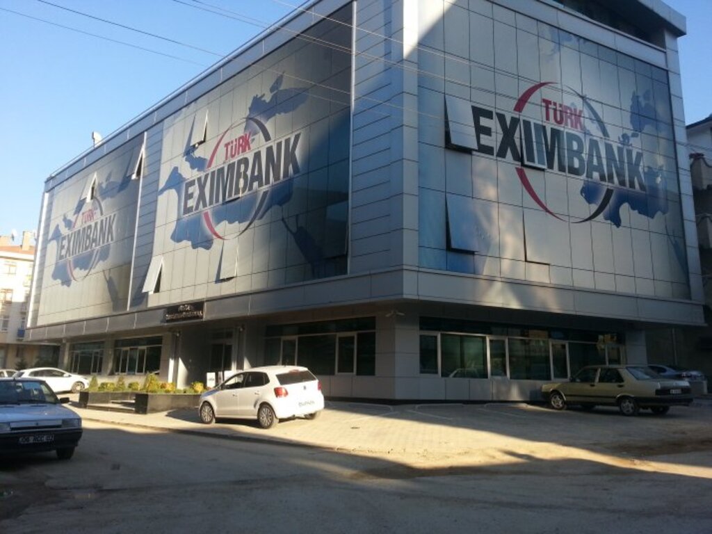 Türk Eximbank 450 milyon dolarlık anlaşmaya imza attı