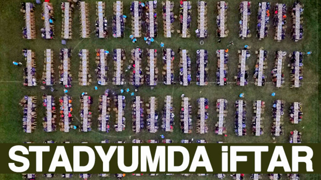 Samsun'un İlkadım ilçesi Derebahçe Stadyumunda dev iftar