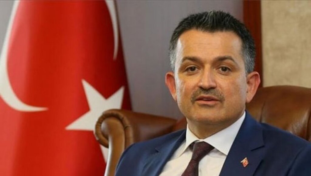 Tarım ve Orman Bakanı Pakdemirli'den hayvana yönelik şiddet için önlem