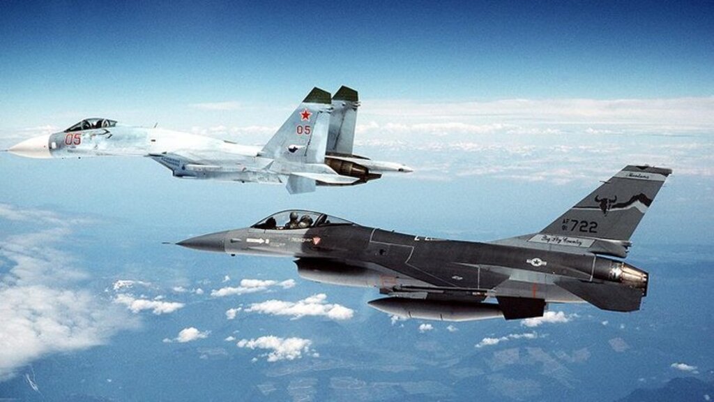 Rus jetleri ABD savaş uçakları için havalandı