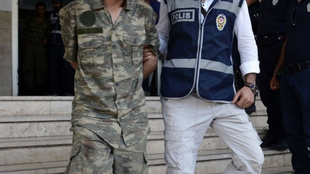 295 Muvazzaf asker hakkında FETÖ soruşturması