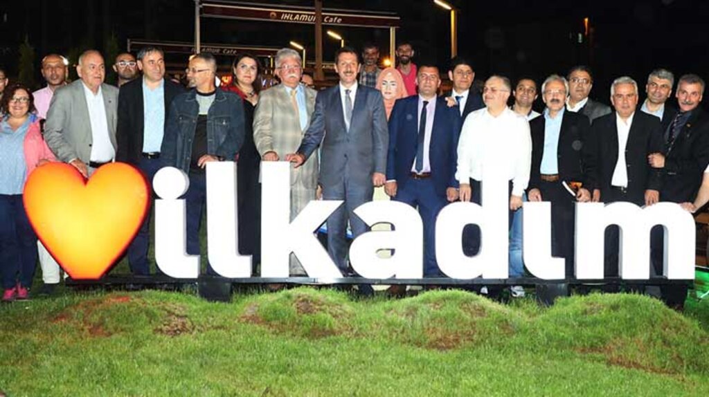 Erdoğan Tok, Samsun'da basın mensupları ile iftar açtı