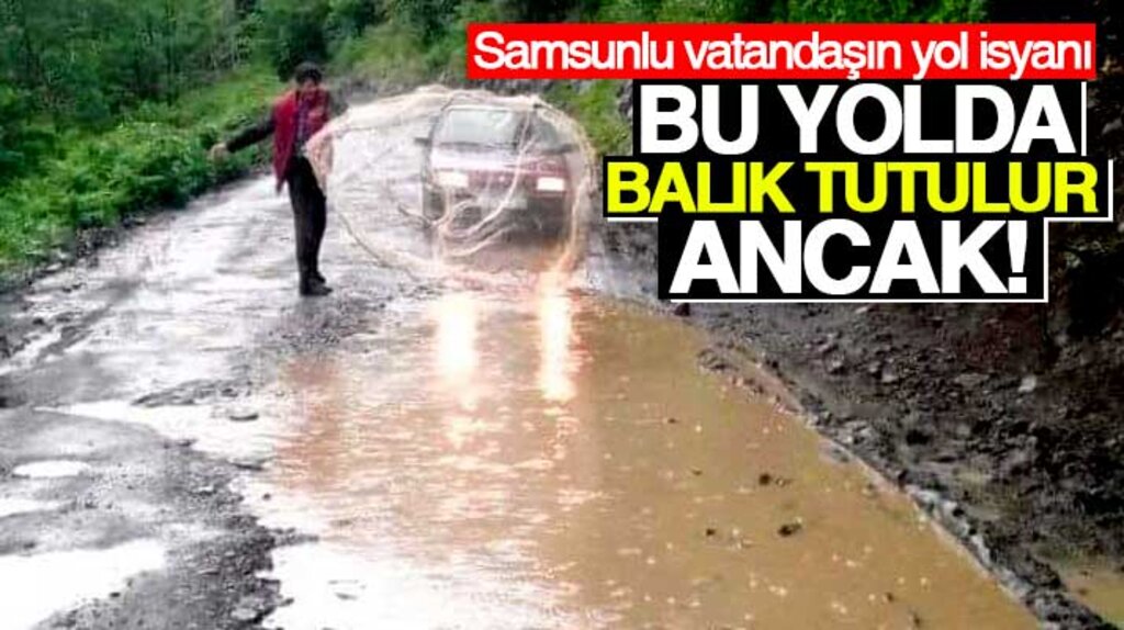 Samsun Terme'de göle dönen yola ağ atan vatandaş sosyal medyada gündem oldu
