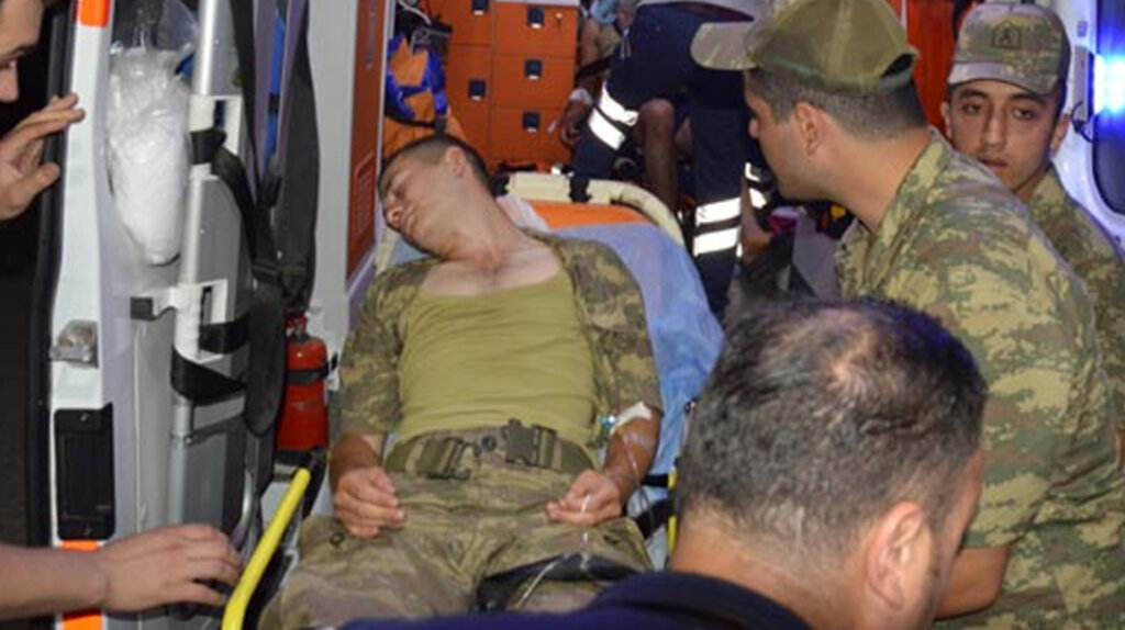 Askerlerin zehirlenmesi olayında 6 subay ve astsubay gözaltına alındı
